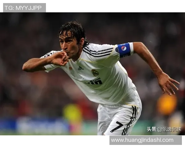 世界足坛传奇7号球星盘点与他们的辉煌成就解析