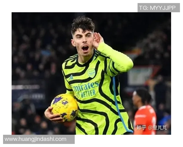 哈弗茨足球球星印花卫衣潮流设计展现个性与运动精神